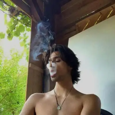 吕小宸